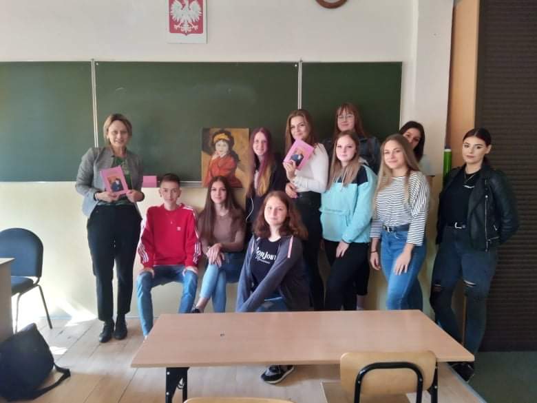 received 525949805167144